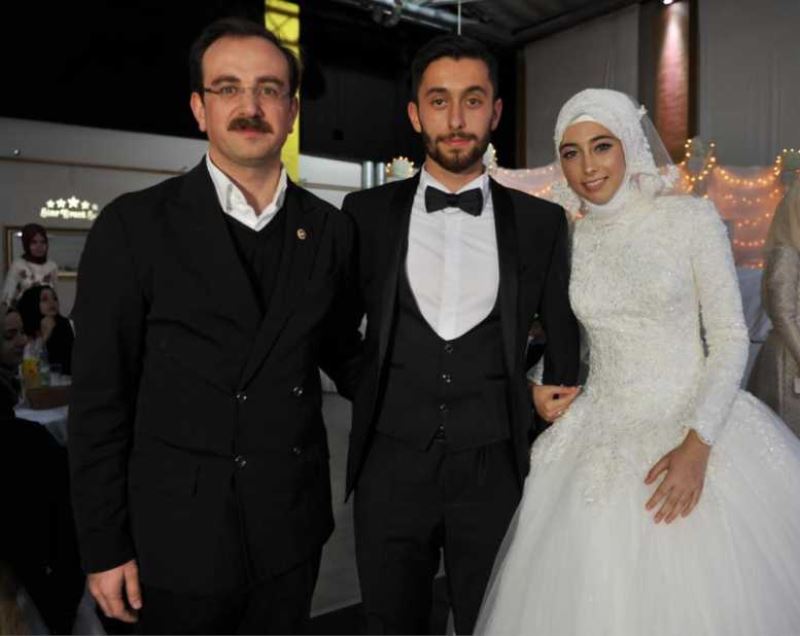 Yunus Mallı dünya evine girdi